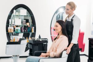 There are factors to consider when choosing high-end hair salons.