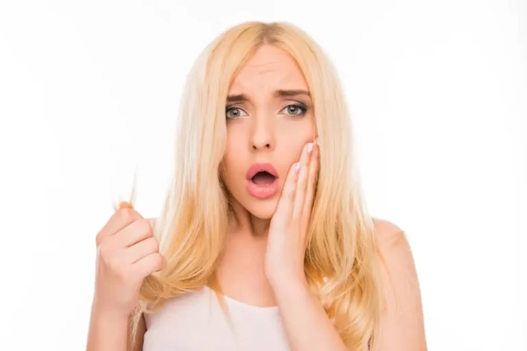 Professional salons can fix hair coloring mistakes.